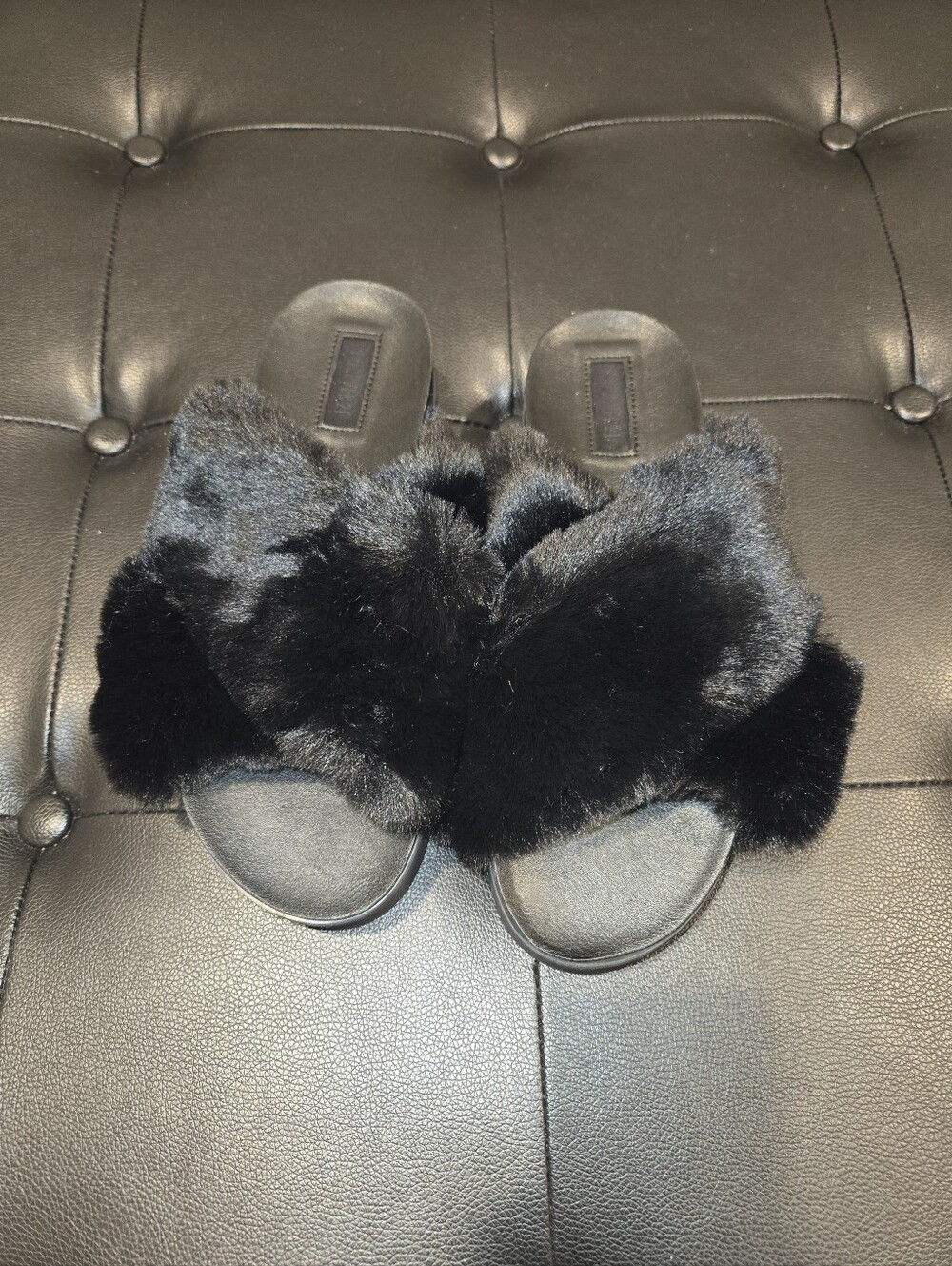 Forever 21 Black Faux Fur Slide Slippers